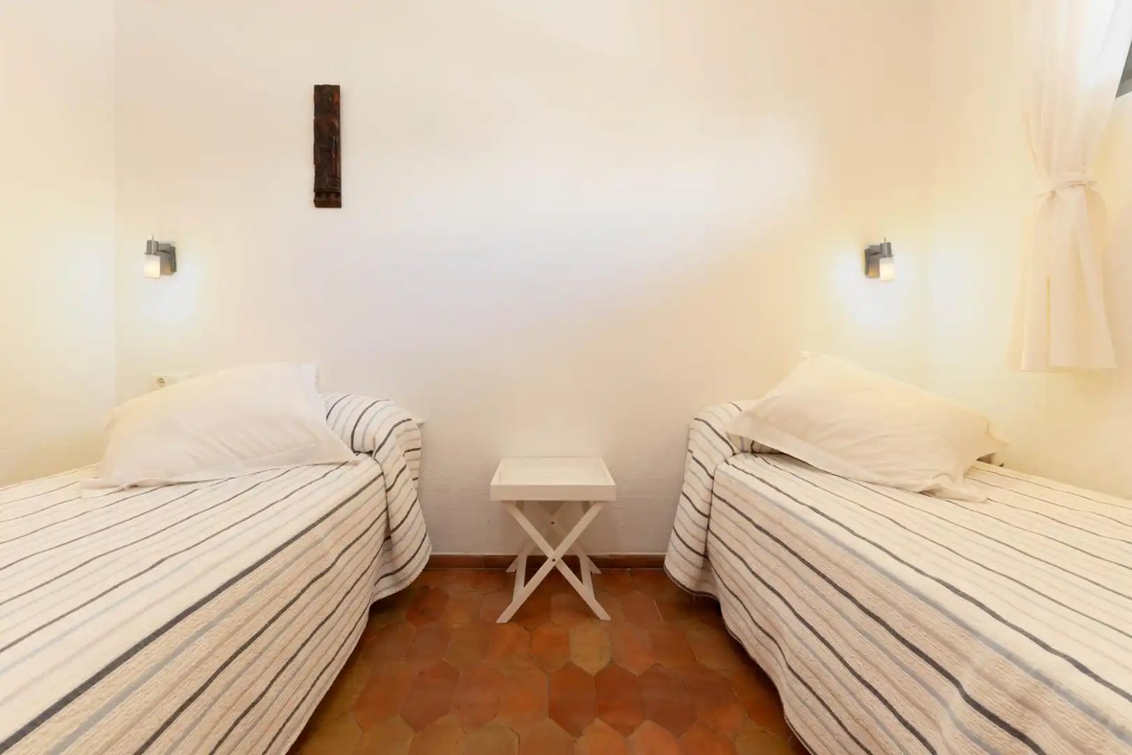 Habitación de Apartamento en venta en Fuengirola con Aire acondicionado, Terraza y Amueblado