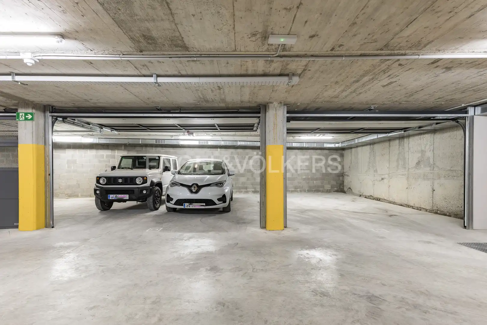 Parking of Duplexes for sale in Sitges  with Air Conditioner, Heating and Parquet flooring