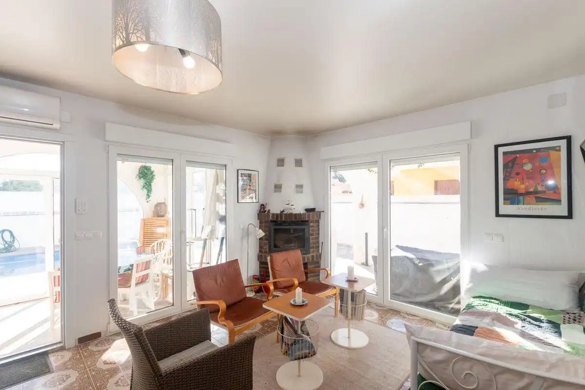 Sala de estar de Casa o chalet en venta en Torrevieja con Aire acondicionado, Terraza y Trastero