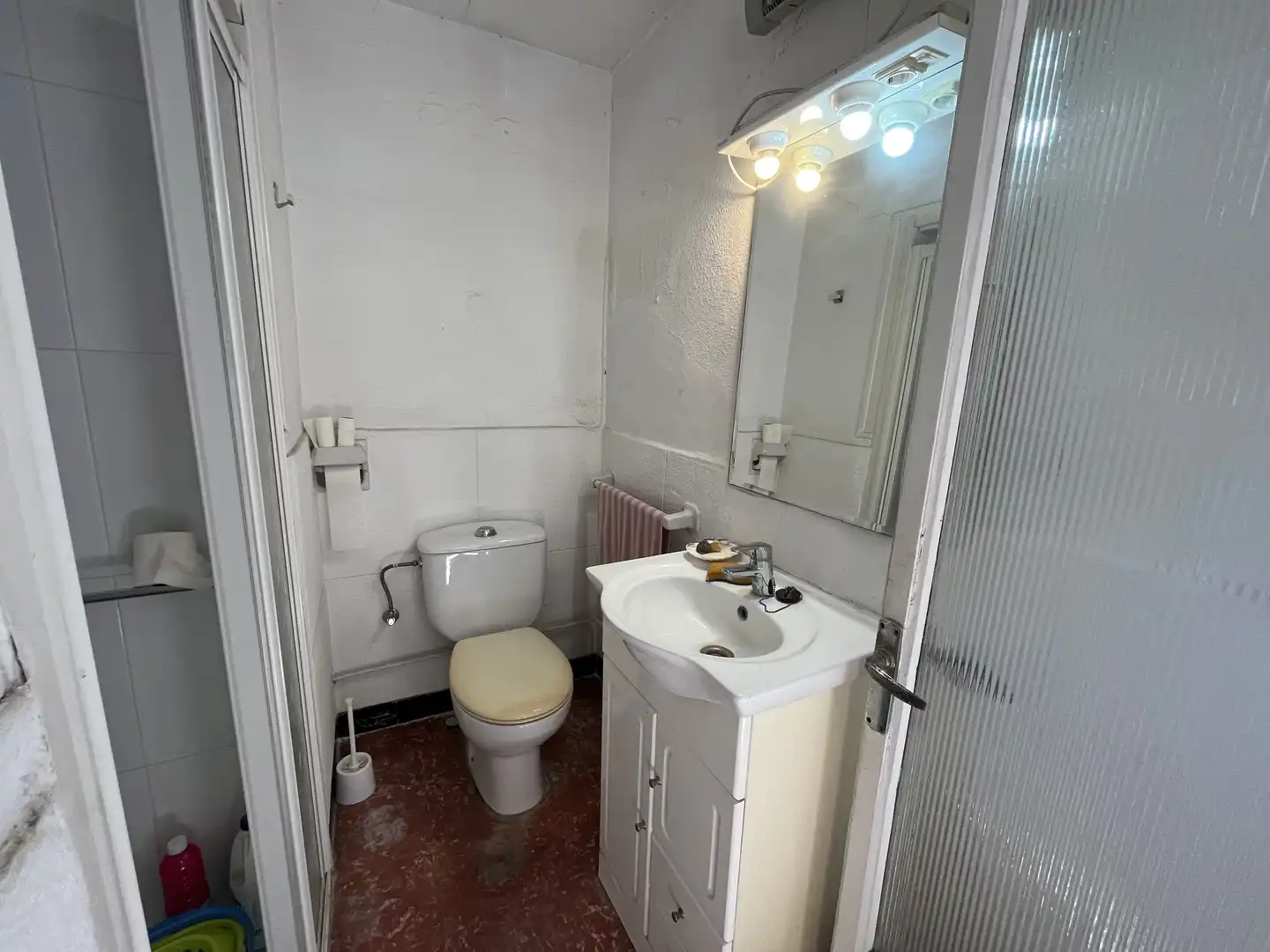 Baño de Finca rústica en venta en Esparreguera con Terraza, Trastero y Balcón