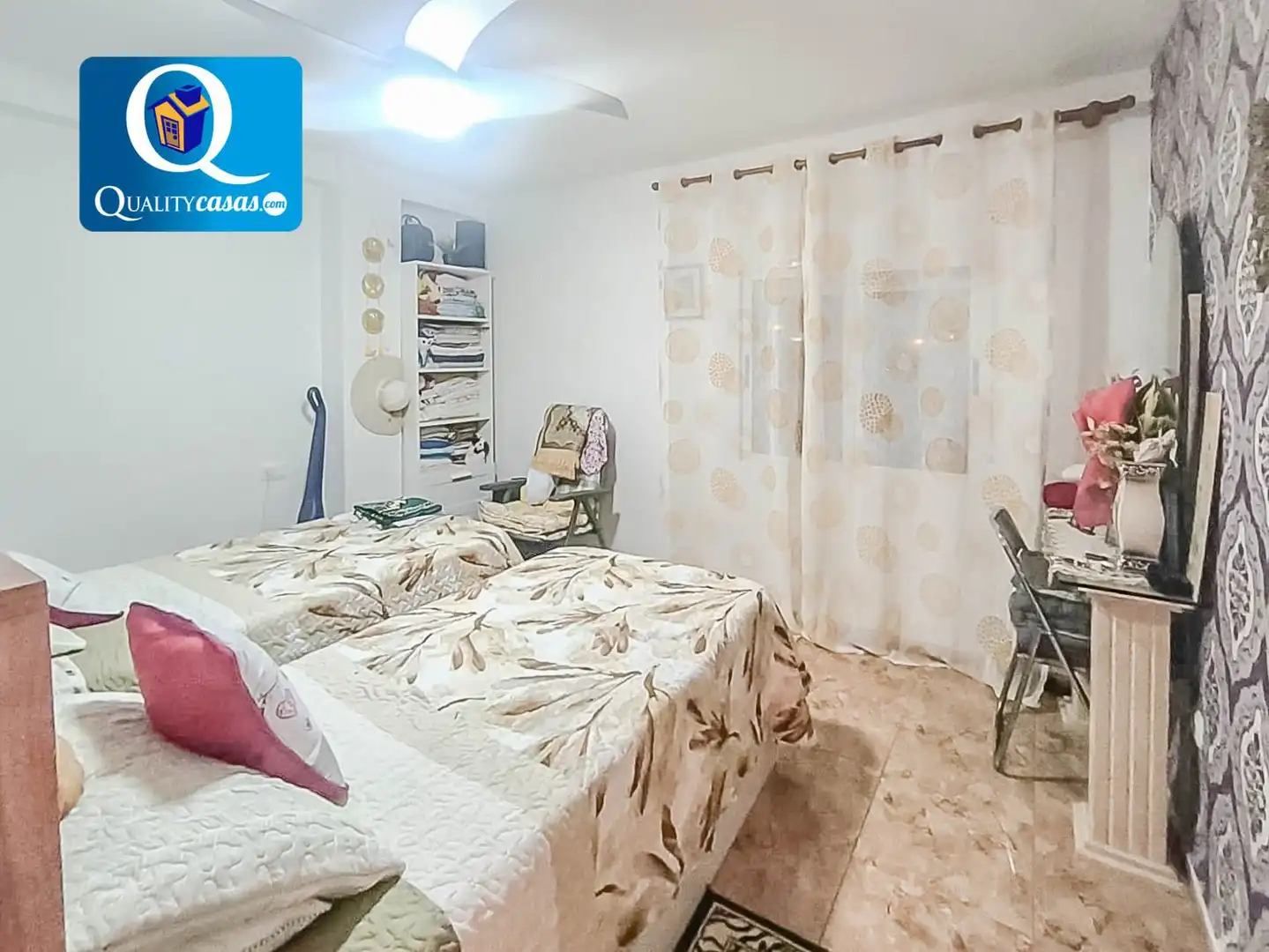 Habitación de Apartamento en venta en Alicante / Alacant con Aire acondicionado, Calefacción y Balcón