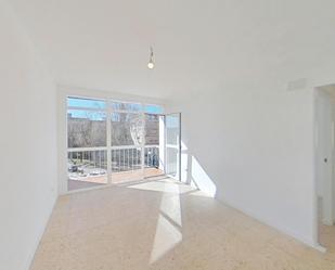 Exterior view of Flat to rent in Parla  with Terrace, Oven and Pets allowed