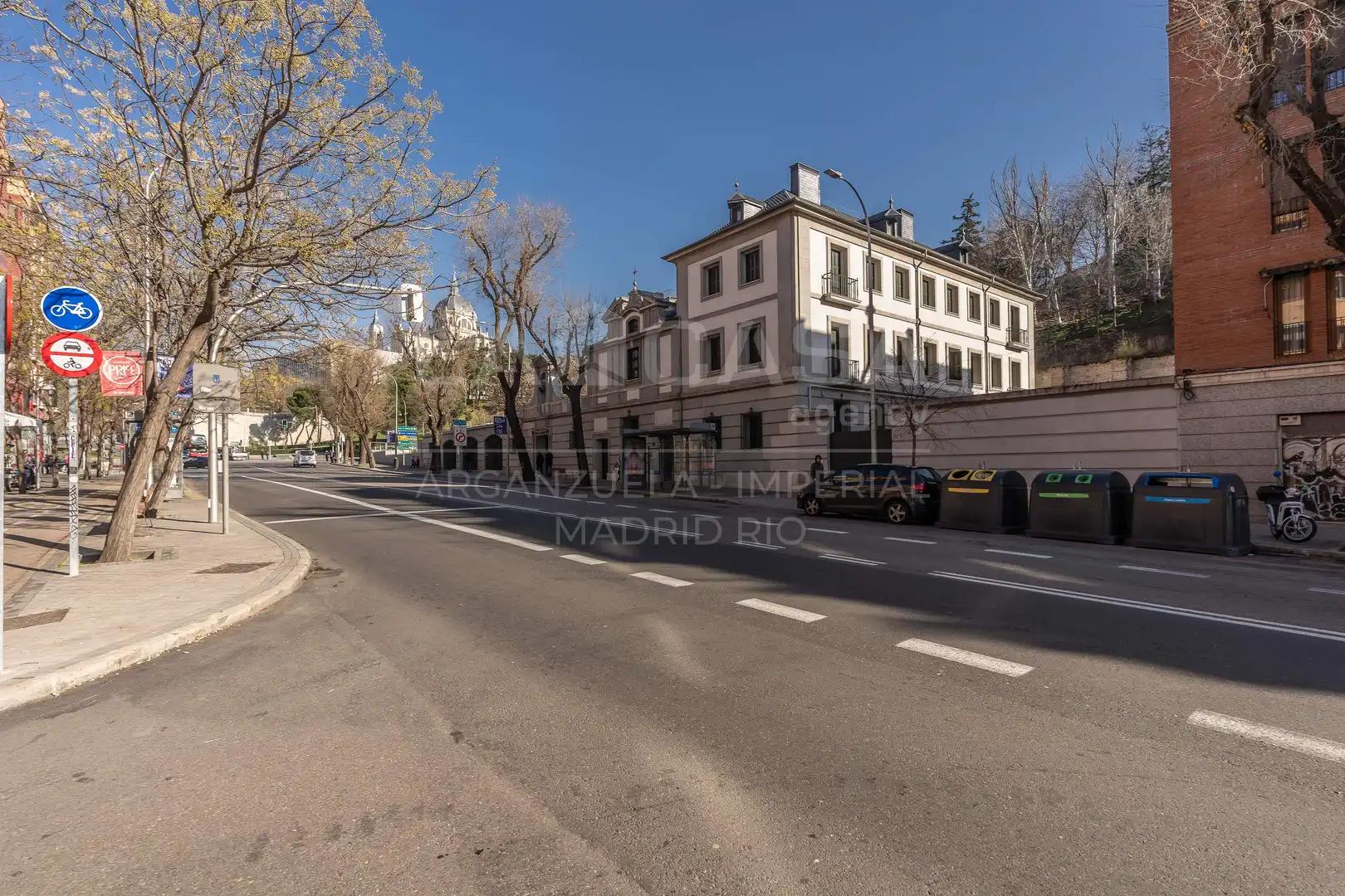 Exterior view of Flat for sale in Madrid  with Heating, Terrace and Balcony