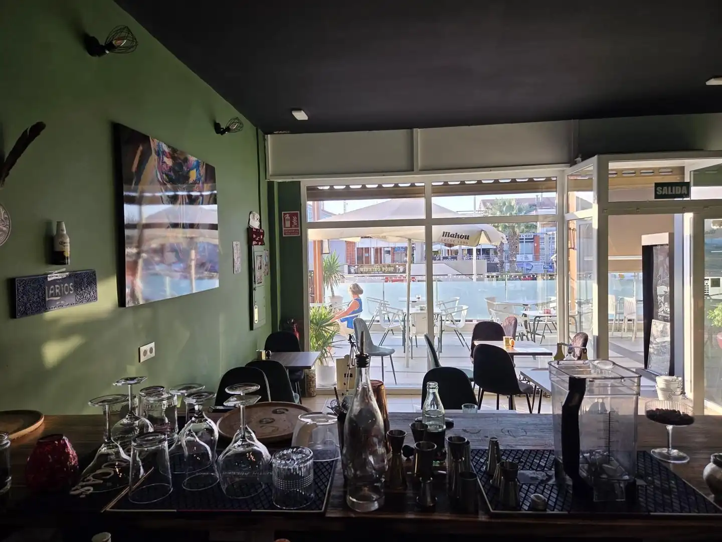 Local de alquiler en Orihuela con Terraza