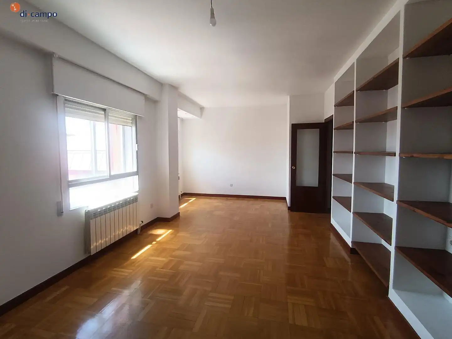 Living room of Attic for rent in Valladolid  with Heating, Terrace and Storage room