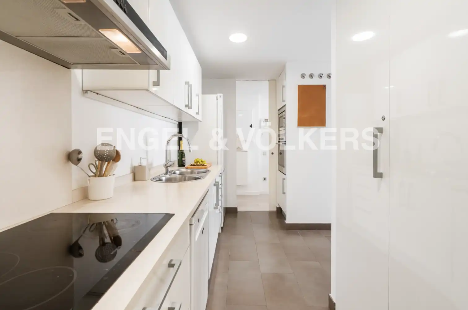 Kitchen of Flat for rent in Barcelona  with Air Conditioner, Heating and Parquet flooring