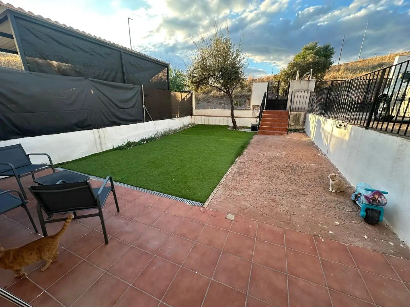 Terrassa de Casa o xalet en venda en Córdoba amb Aire condicionat, Jardí privat i Terrassa