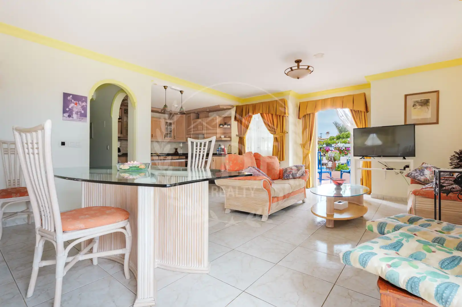 Sala de estar de Casa o chalet en venta en Granadilla de Abona con Aire acondicionado, Calefacción y Jardín privado