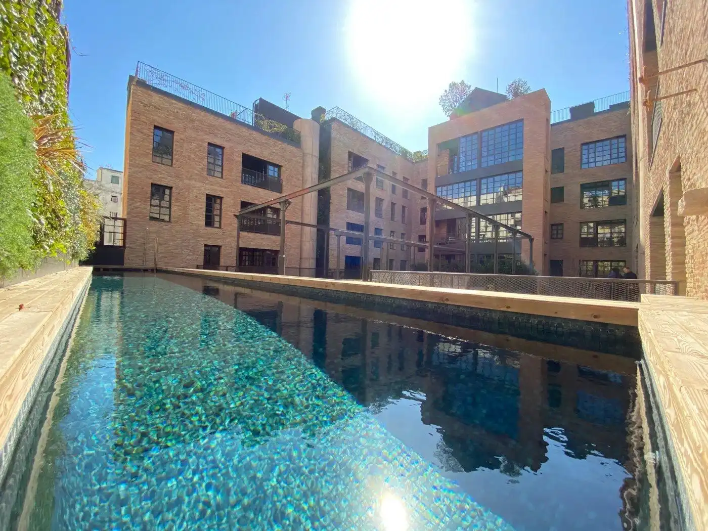 Piscina de Apartament en venda en Ciutat Vella