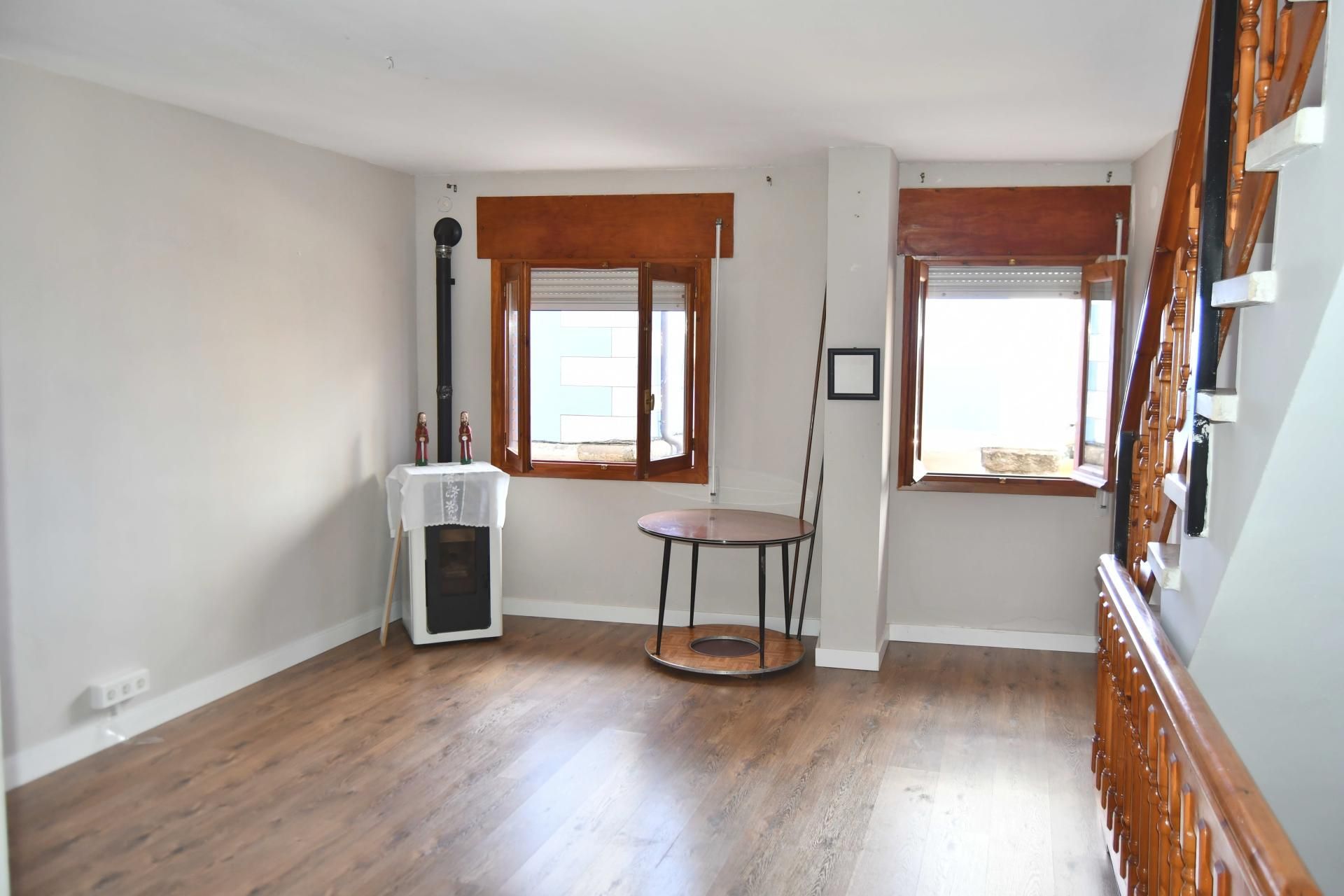 Living room of Single-family semi-detached for sale in Cadalso  with Heating, Terrace and Balcony