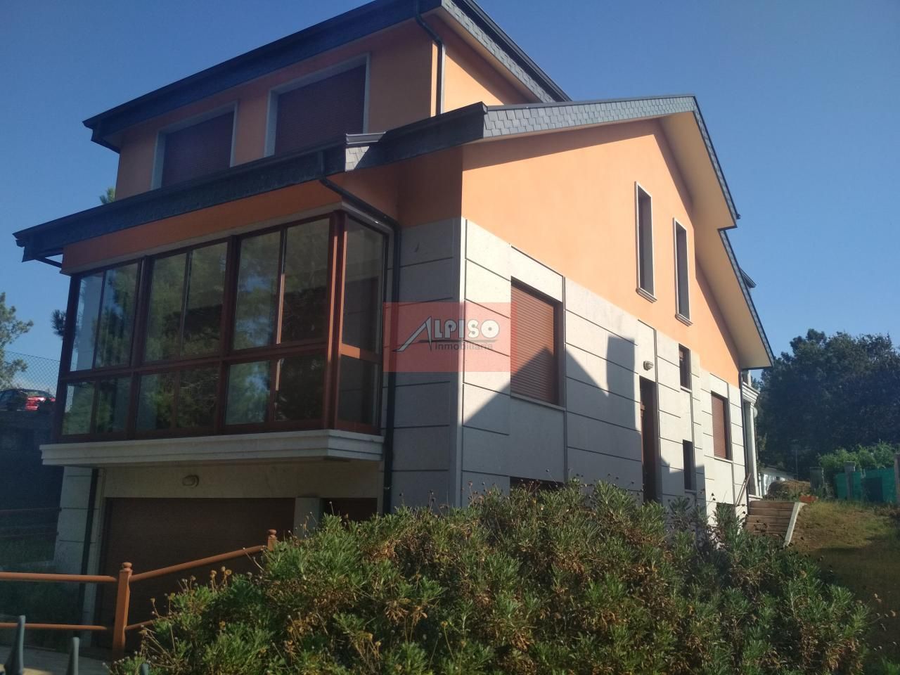 Exterior view of House or chalet to rent in Barbadás  with Heating, Private garden and Parquet flooring