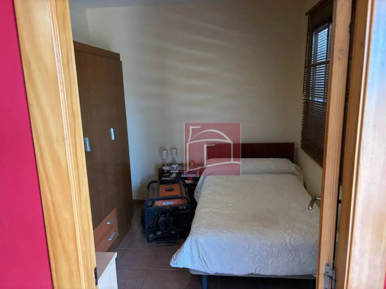 Habitación de Finca rústica en venta en Villanueva de la Serena con Calefacción, Jardín privado y Piscina