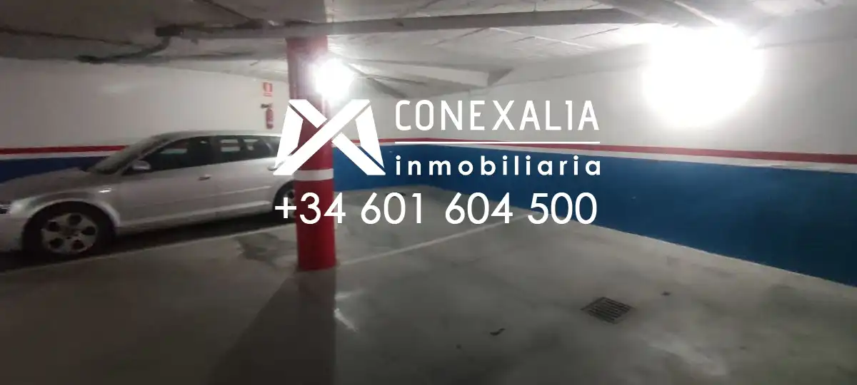 Aparcament de Pis en venda en Olvera amb Traster i Balcó