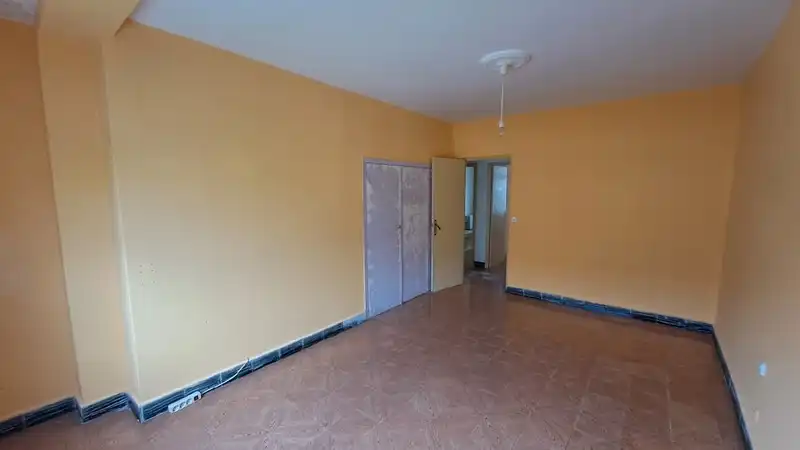 Piso en venta en Fene