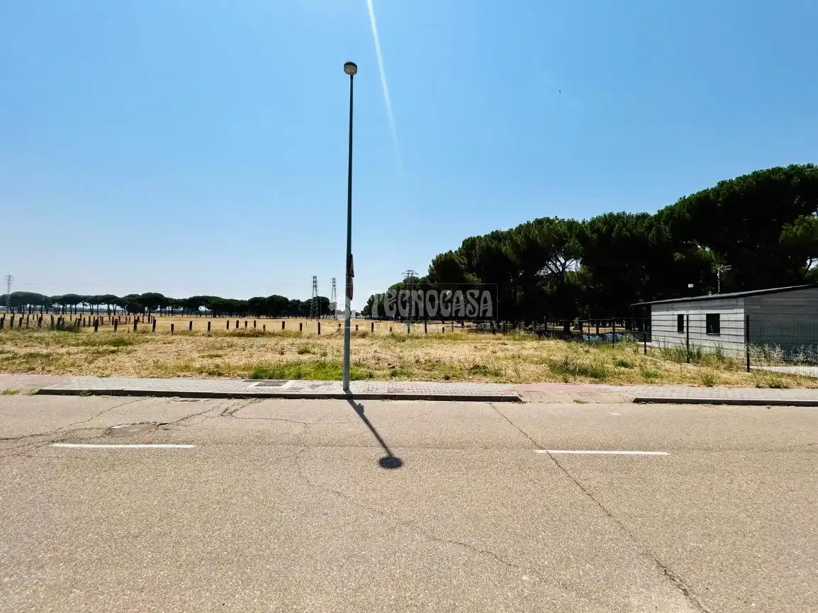 Terreni e lotti in vendita a Aldeamayor de San Martín, imagen 4