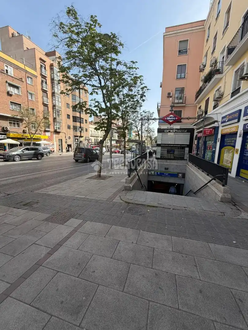 Vista exterior de Piso en venta en Madrid con Aire acondicionado