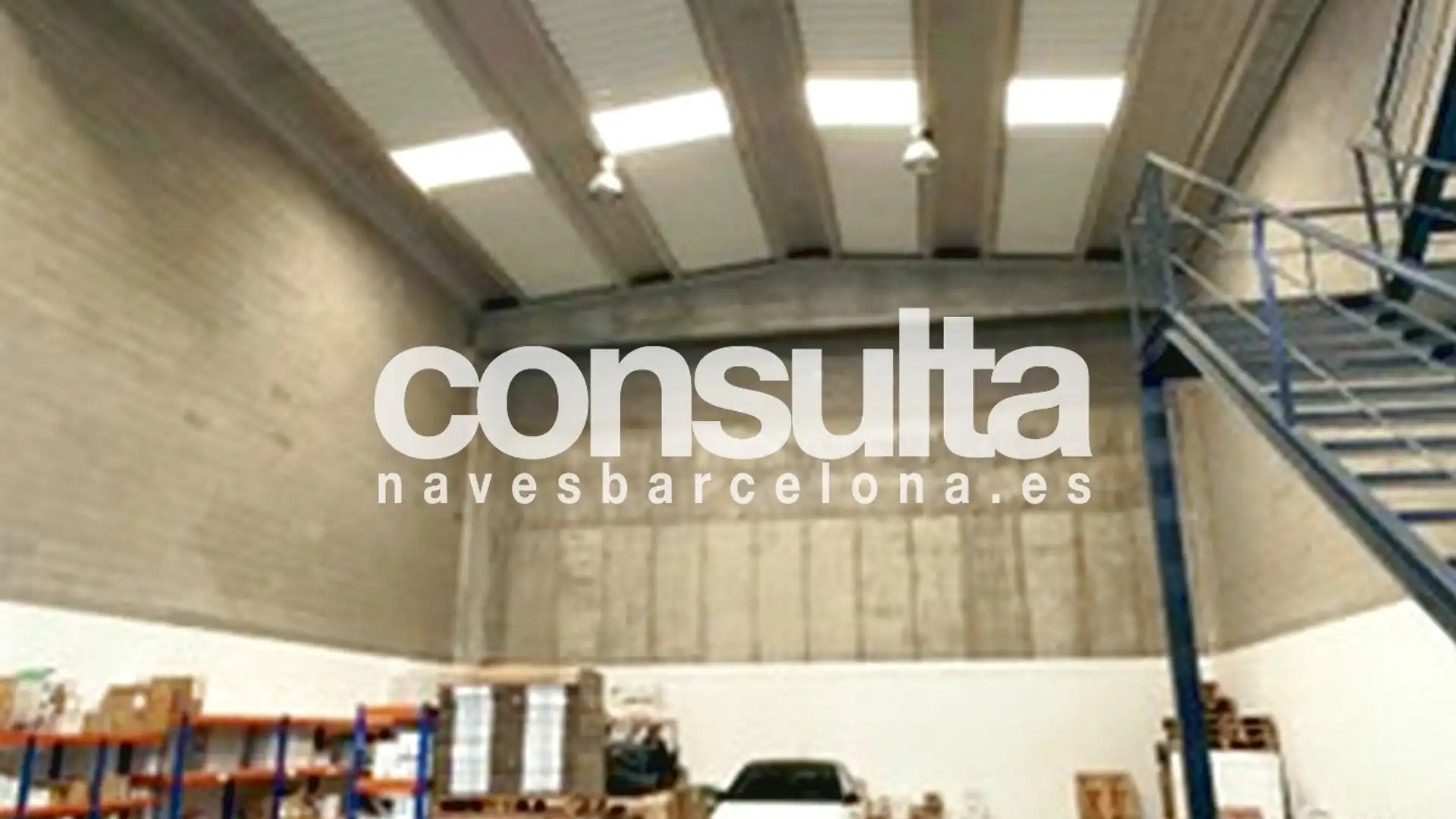 Fabrikhallen zum Verkauf in Sant Cugat Sesgarrigues