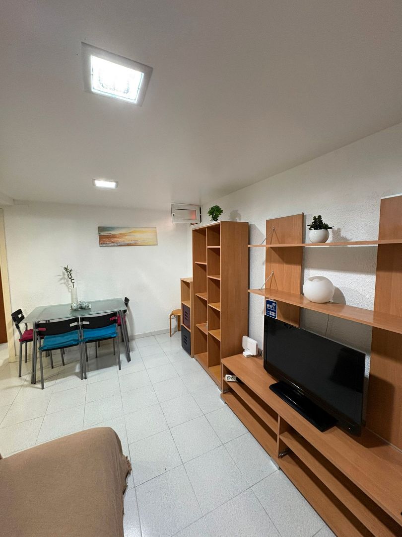 Living room of Flat for sale in L'Hospitalet de Llobregat