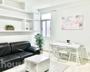 Living room of Flat to rent in  Sevilla Capital  with Air Conditioner and Heating