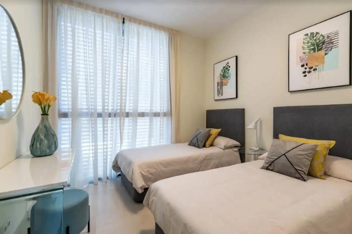 Habitatge amb terrassa en venda a Milla de Oro, imagen 6