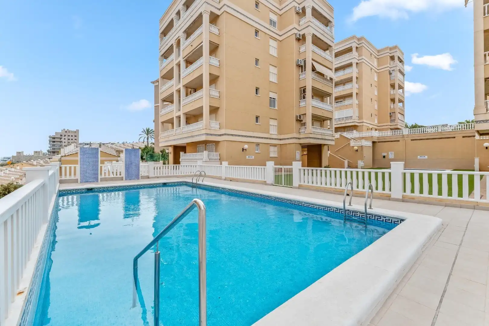 Swimming pool of Apartments for sale in Elche / Elx  with Private garden, Terrace and Storage room