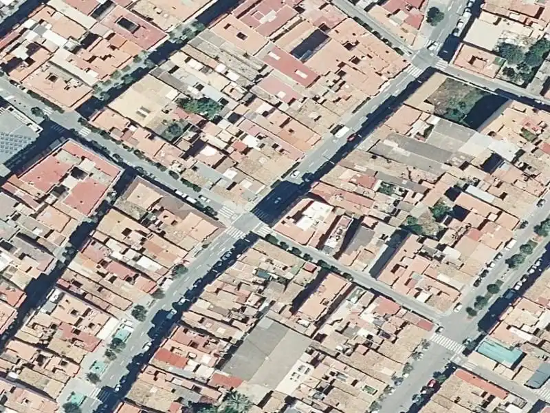 Locale commerciale in vendita a CL TRINIDAD