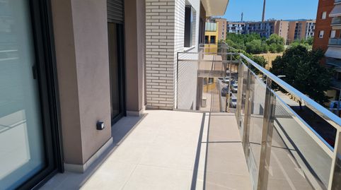Foto 2 de Piso de alquiler en Carrer de Joan Alsina, Eixample Sud – Migdia, Girona Capital