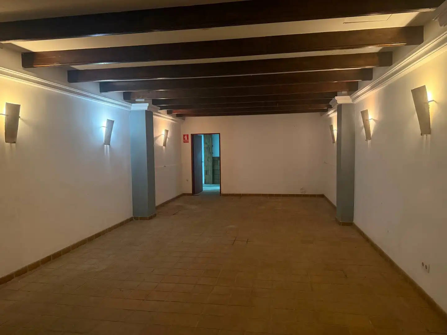 Business premises for sale in Nord, imagen 2