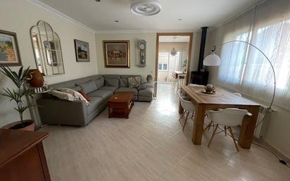 Sala d'estar de Casa o xalet en venda en Llinars del Vallès