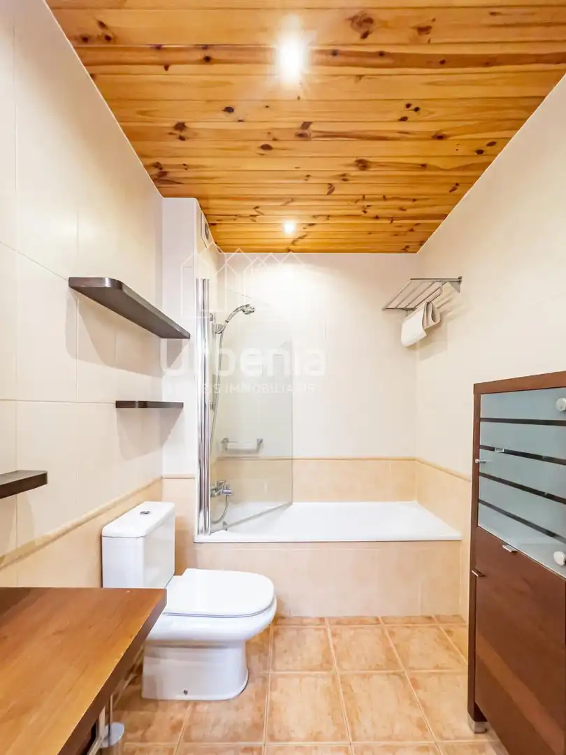 Baño de Casa o chalet en venta en Argentona con Aire acondicionado, Calefacción y Terraza