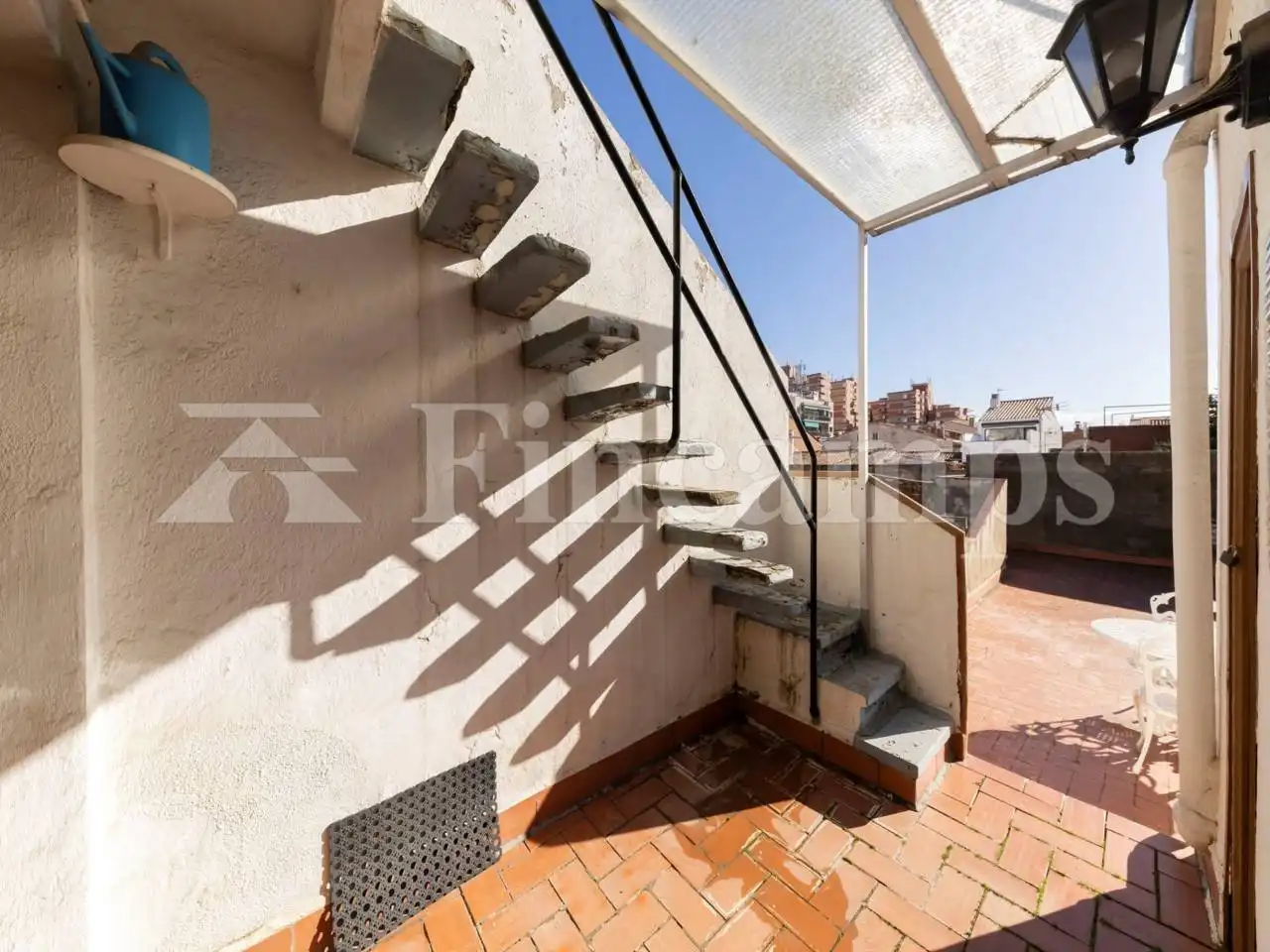 Vista exterior de Casa o xalet en venda en Sabadell amb Calefacció i Jardí privat