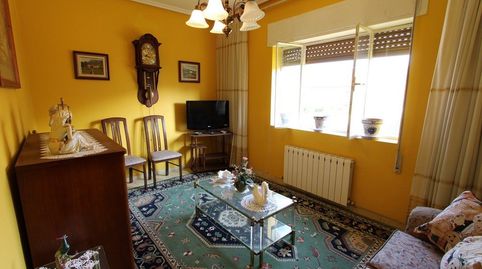 Foto 4 de Casa o chalet en venta en Calle Mies de la Hoya, 19, Los Corrales de Buelna , Cantabria