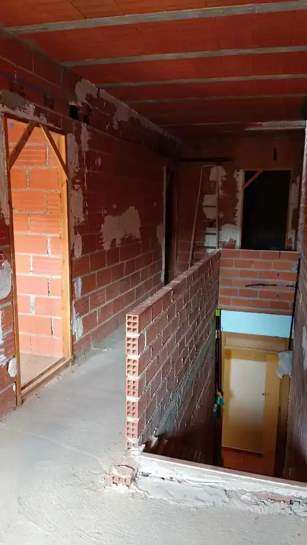 Casa adosada en venda en Fresneda de la Sierra amb Moblat