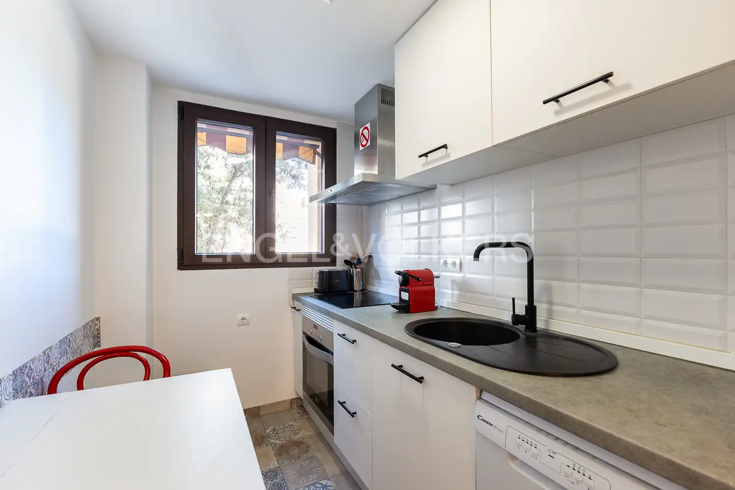 Cuina de Pis de lloguer en Valencia amb Aire condicionat, Calefacció i Parquet