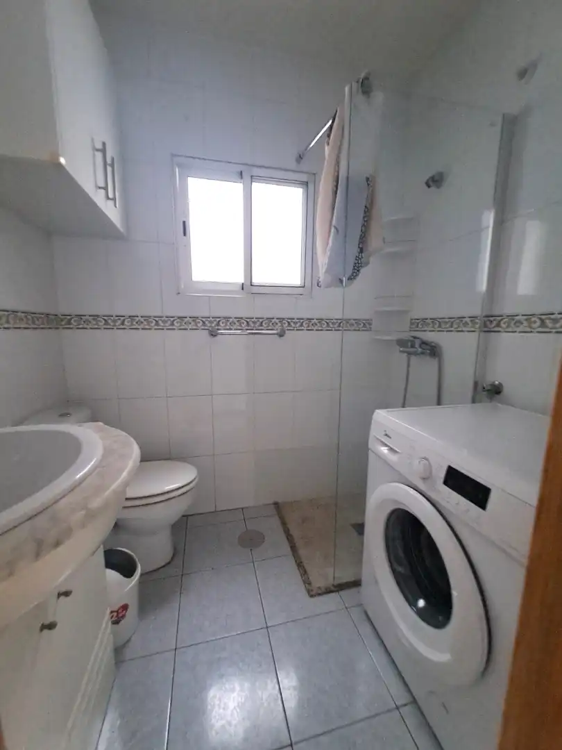 Bathroom of Apartments for rent in Las Palmas de Gran Canaria  with Furnished, Washing machine and Microwave