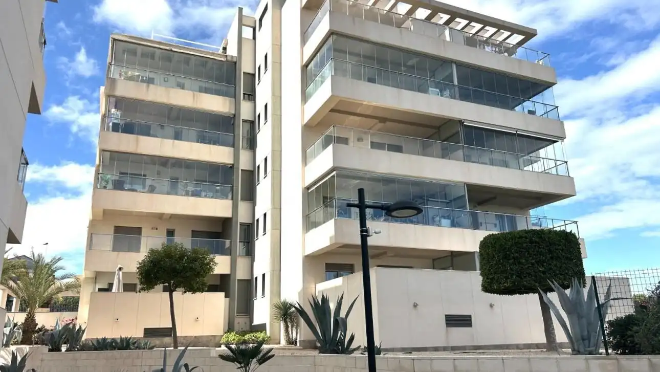 Exterior view of Apartments for sale in Orihuela  with Air Conditioner, Private garden and Terrace