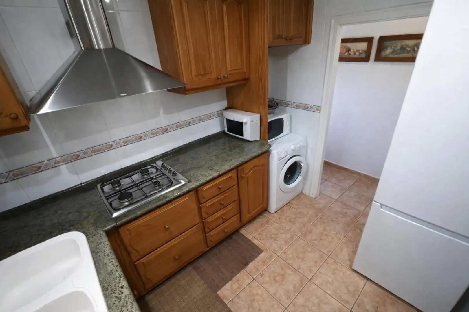 Cuina de Casa o xalet en venda en Oliva amb Aire condicionat, Jardí privat i Terrassa
