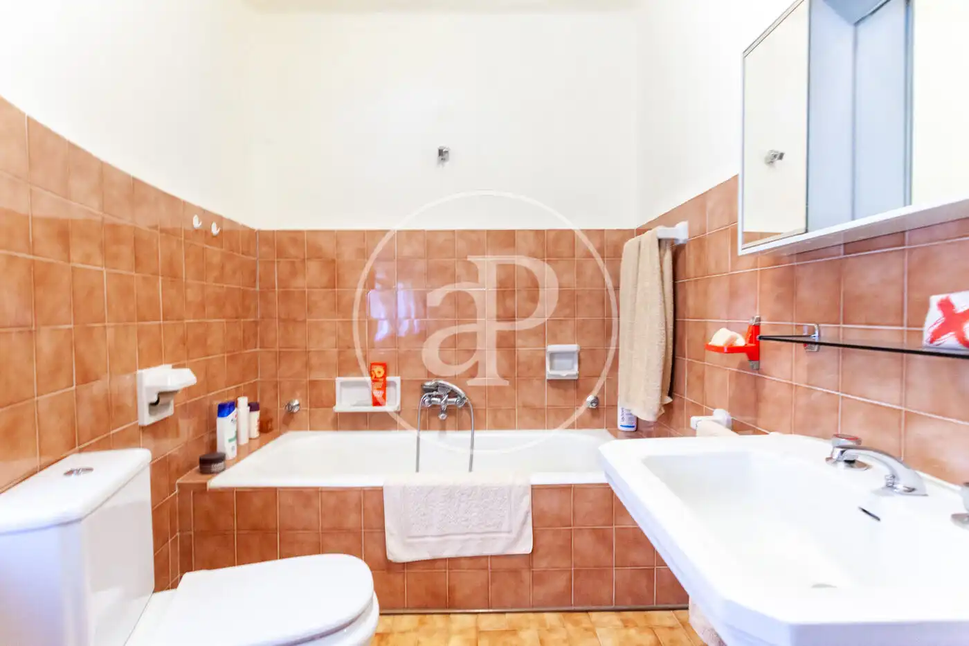 Baño de Casa o chalet en venta en Torrelodones con Calefacción, Jardín privado y Terraza