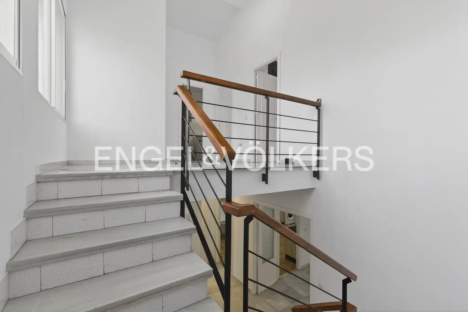 Houses for sale in Tomares  with Air Conditioner, Heating and Private garden