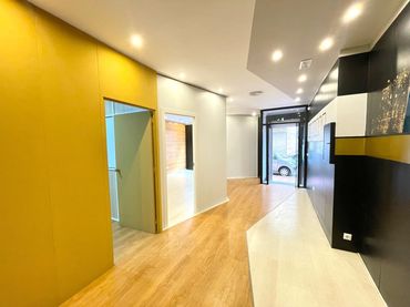 Local comercial en venda a Avenida del País Valencià 58