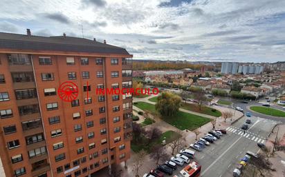 Exterior view of Flat for sale in Burgos Capital  with Heating, Terrace and Storage room