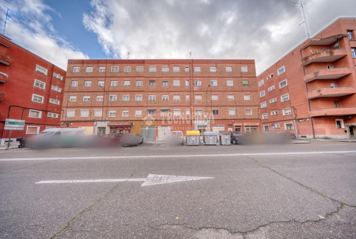 Vista exterior de Pis en venda en Valladolid Capital