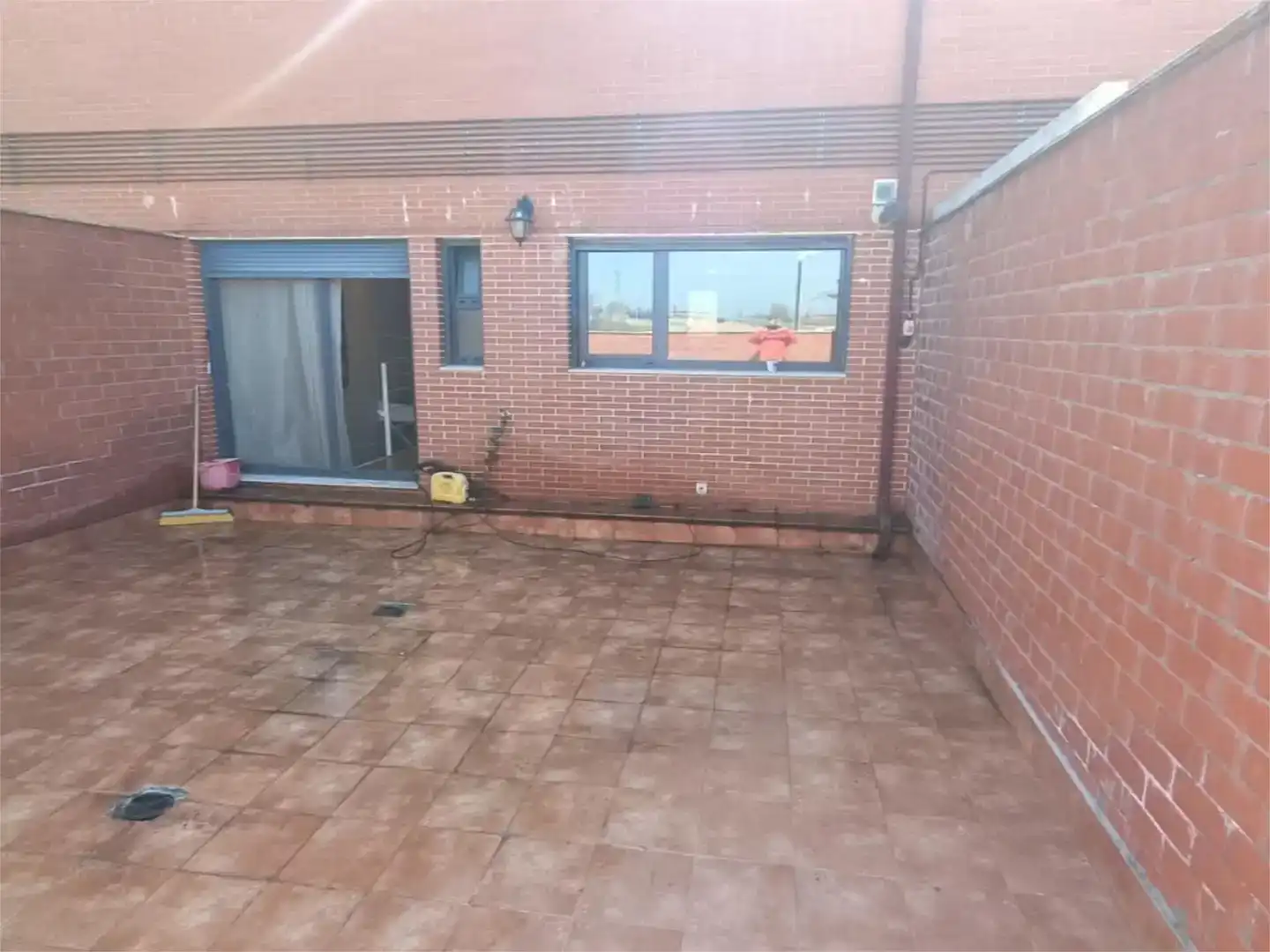 Terrassa de Casa adosada en venda en Valdefresno