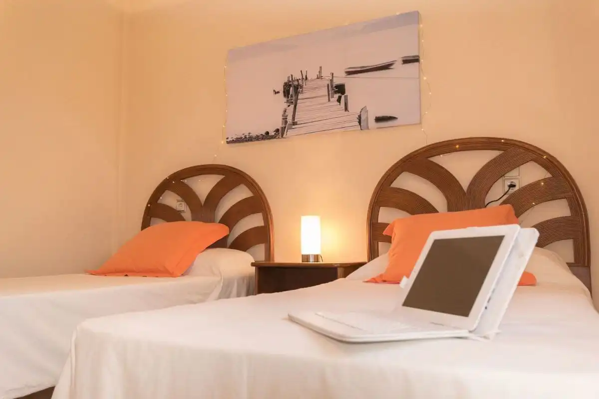 Habitación de Casa o chalet en venta en L'Ampolla con Aire acondicionado, Jardín privado y Terraza