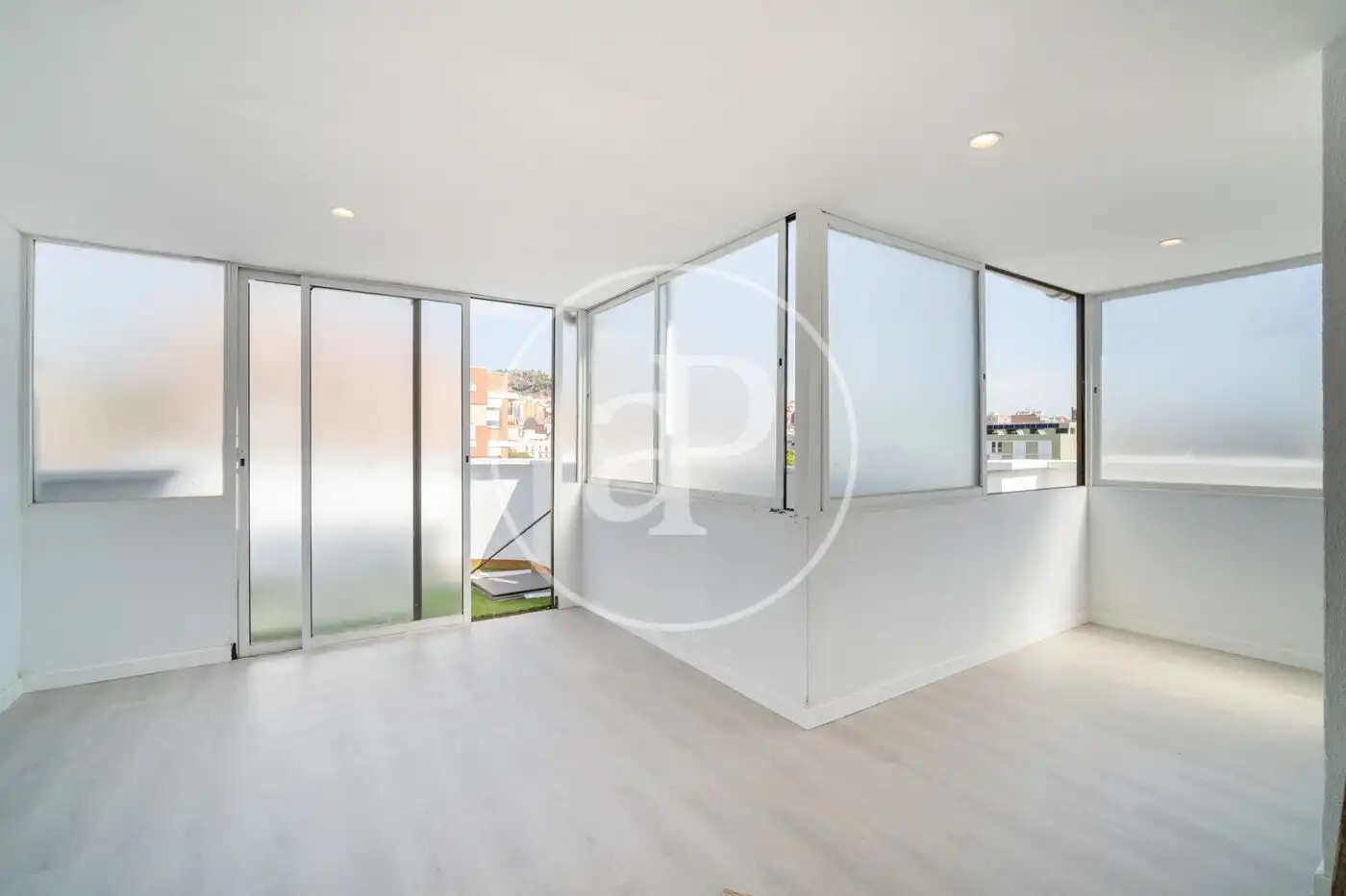 Vista exterior de Dúplex en venta en Barcelona con Aire acondicionado, Calefacción y Terraza