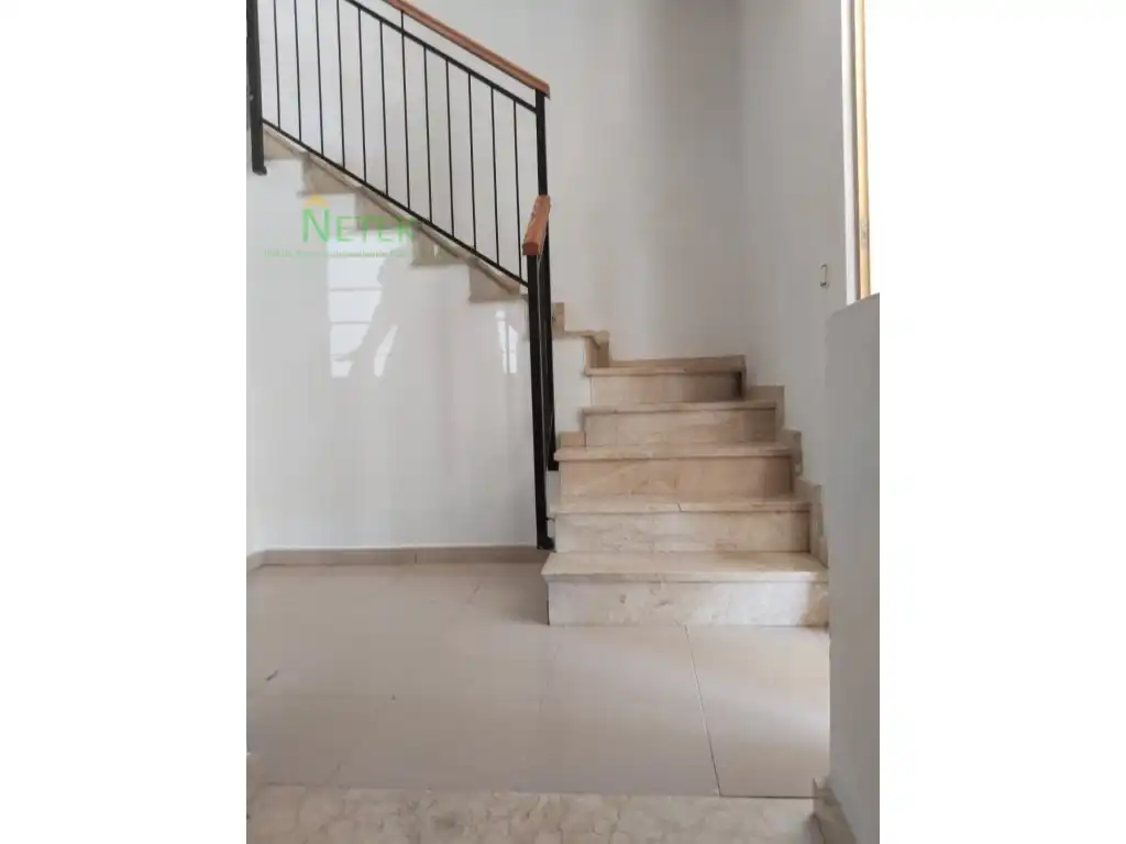 Dúplex en venta en Calle San Francisco, El Pinós / Pinoso
