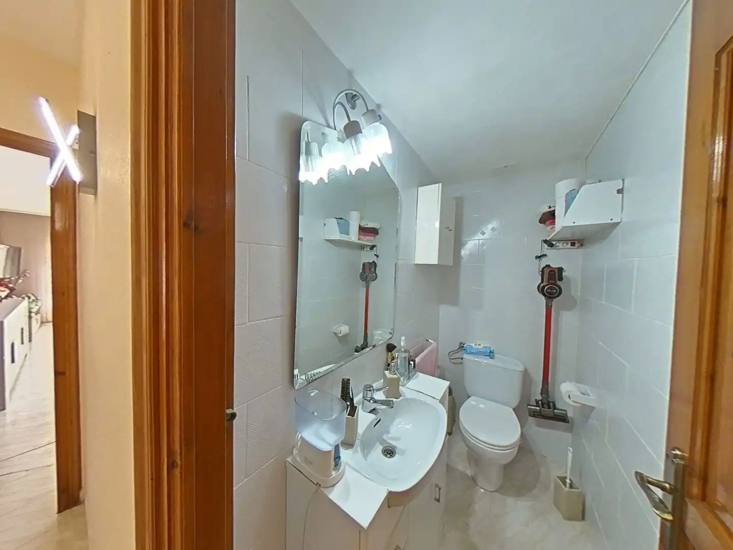 Bathroom of Flat for sale in El Vendrell  with Air Conditioner, Heating and Terrace