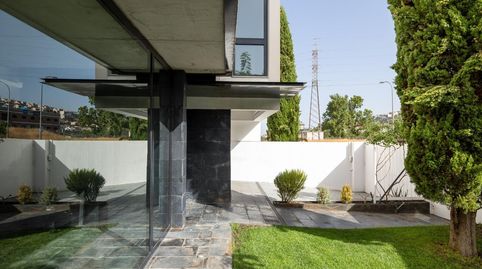 Foto 3 de Casa adosada en venta en Avenida Avenida de Loaysa, 6, Huétor Vega, Granada