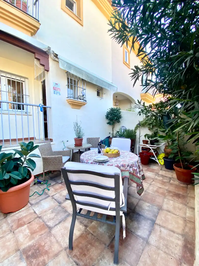 Terraced house with terrace for sale in Calle Rodrigo Pérez Ponce 7
