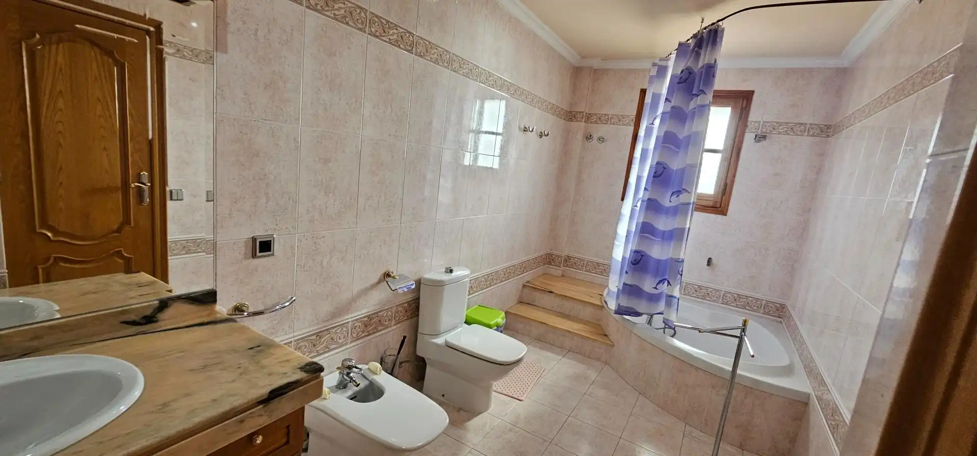 Bathroom of Houses for sale in Mataró  with Air Conditioner, Heating and Terrace